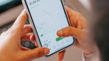 pexels liza summer 6347702